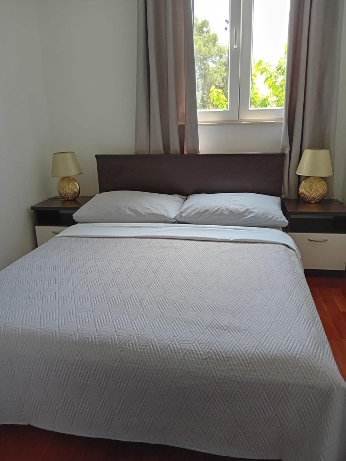 Apartment Gabi Trogir Buitenkant foto